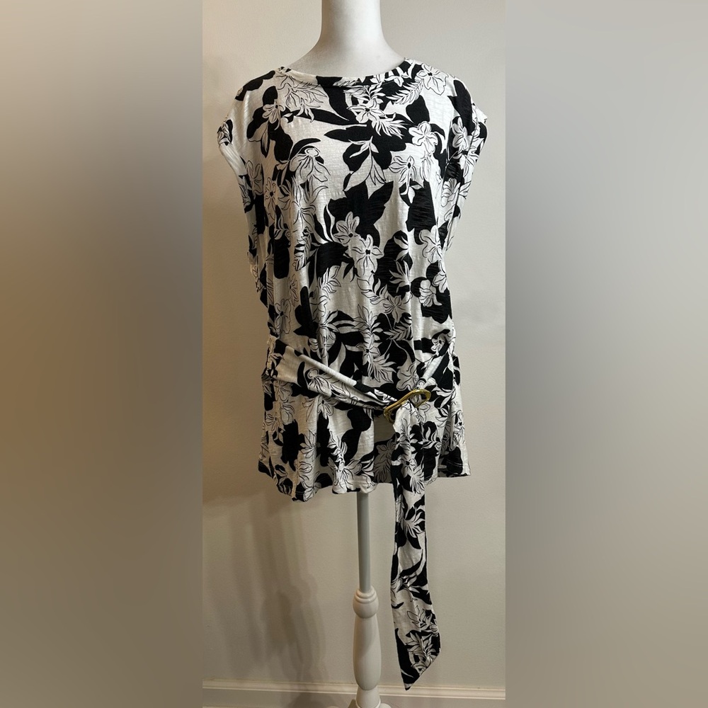 INC International Concepts Black & White Floral Blouse - Size XL
